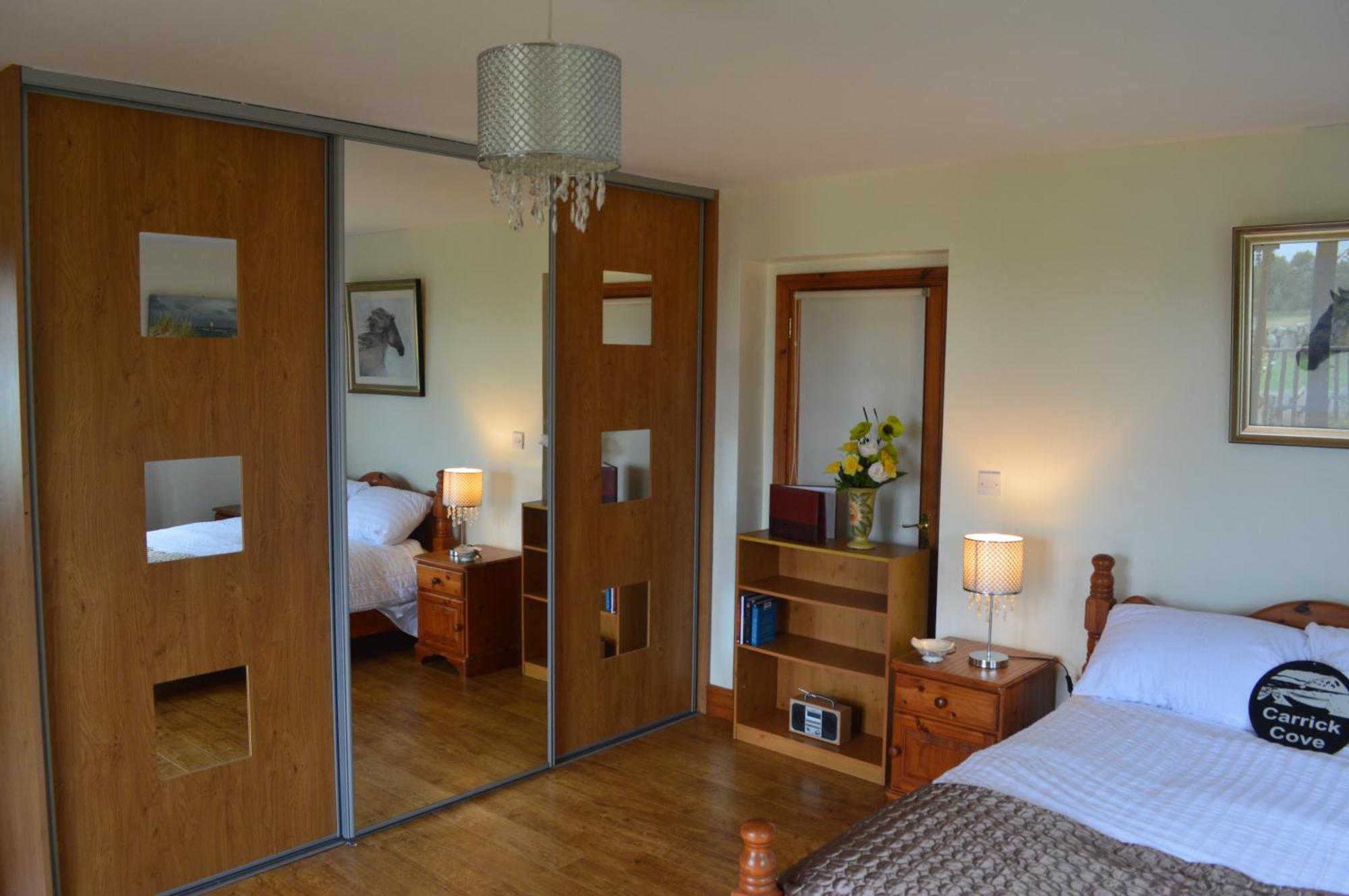 Carrick Cove Self Contained Accomodation With Private Decking Annalong Luaran gambar